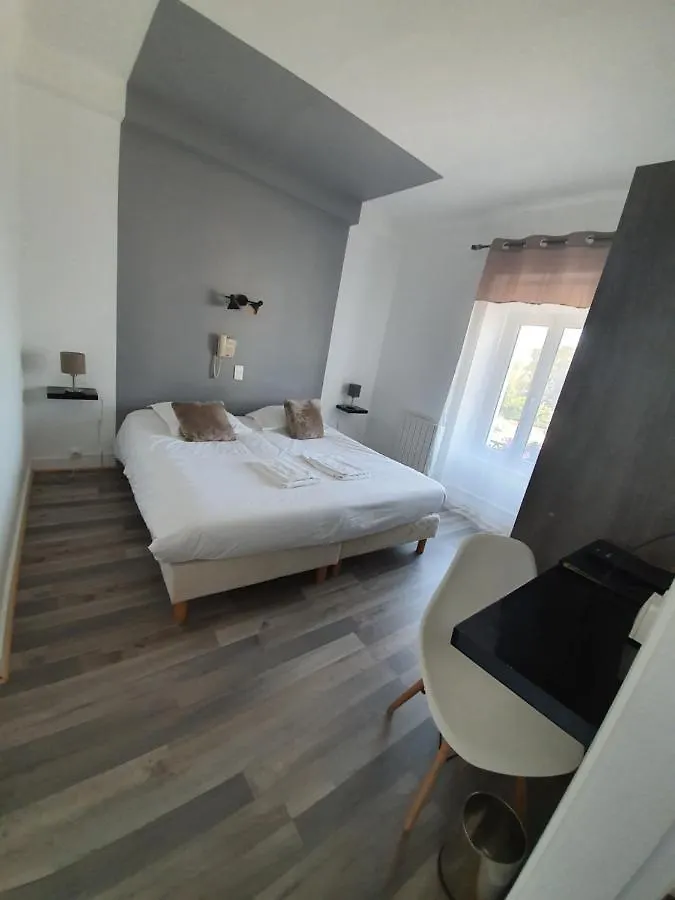 La Marine Hotel Carnac 2*,  France